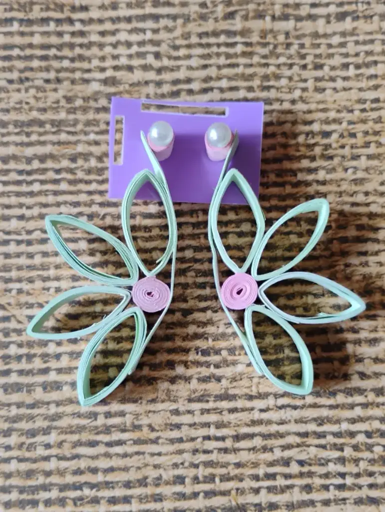 Paper Quilling Earring